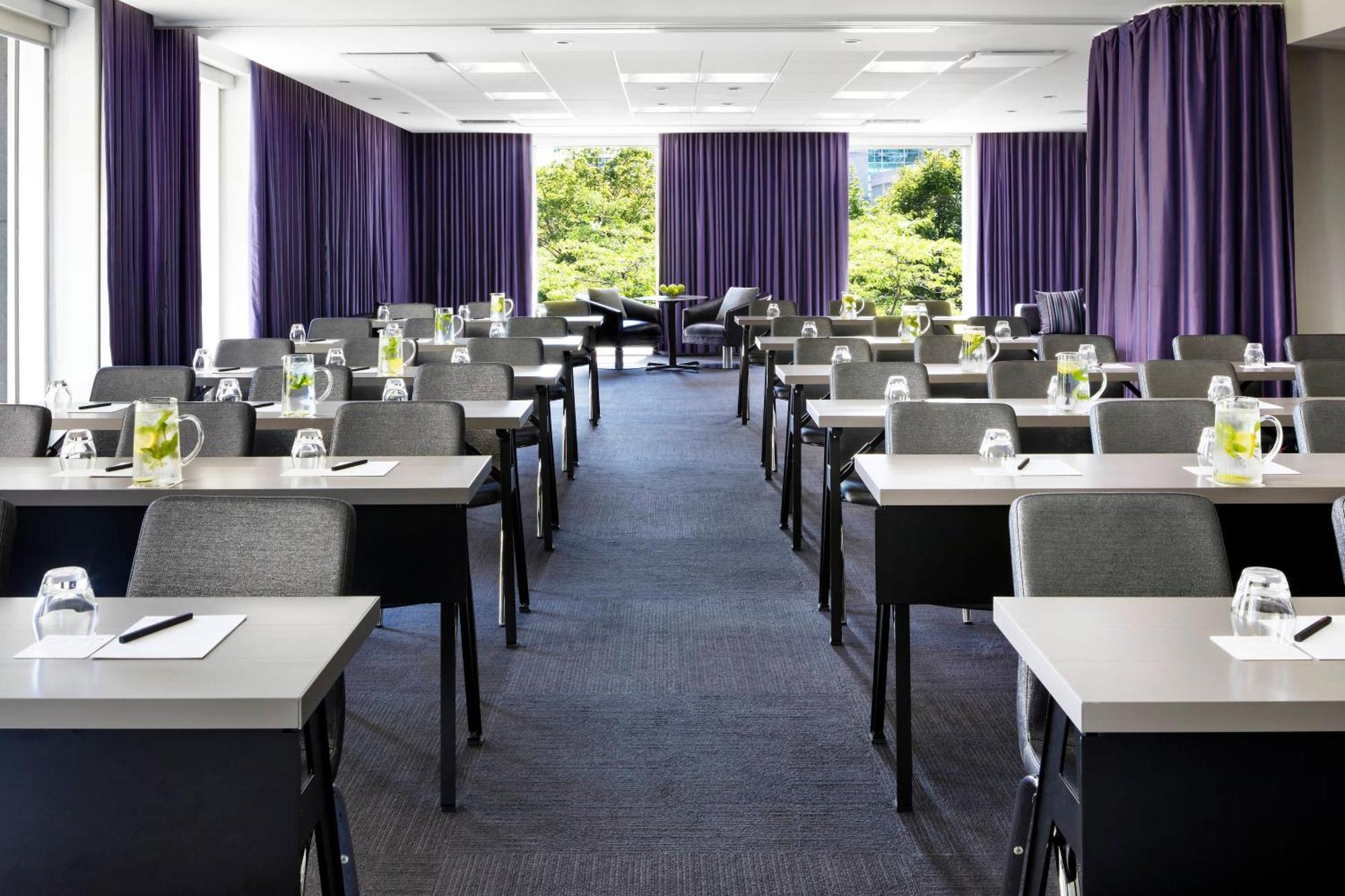 W Montreal Hotel Eksteriør billede